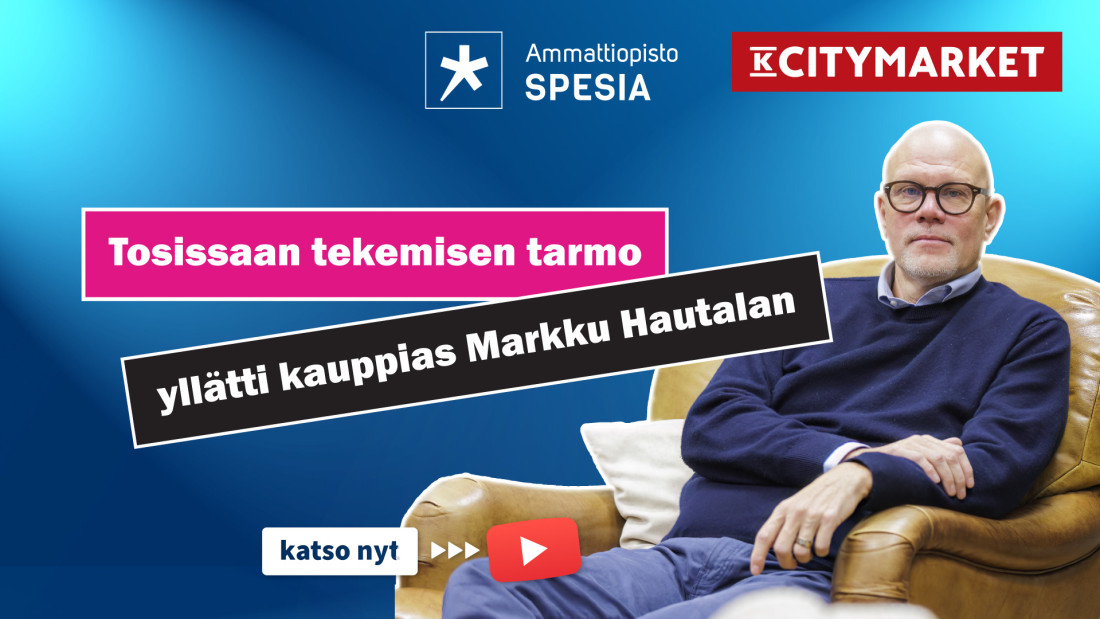 Markku Hautala istuu nojatuolissa ja laatikossa on teksti: "Tosissaan tekemisen tarmo yllätti kauppias Markku Hautalan".