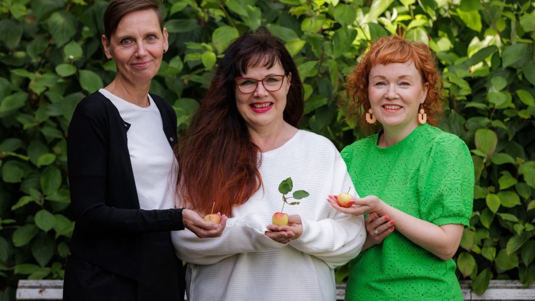 Kuvassa Spesian erityisen tuen asiantuntiijat Virpi Jussila (vasemmalla), Maarit Sorjonen (keskellä) ja Piia Virtanen (oikealla).